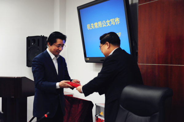 成人网